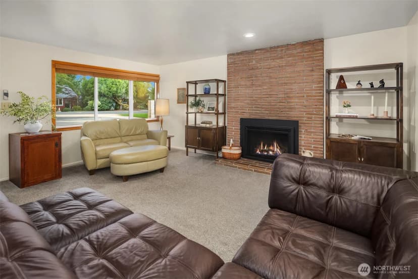 Property photo for 3229 Ne 87th Street, Seattle photo 8