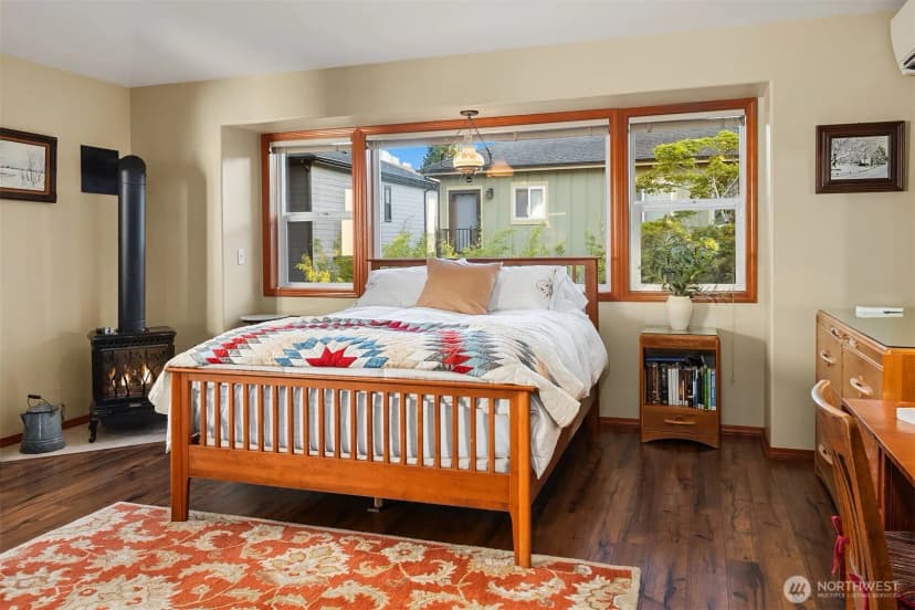 Property photo for 3229 Ne 87th Street, Seattle photo 23