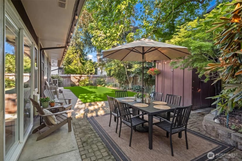 Property photo for 3229 Ne 87th Street, Seattle photo 15