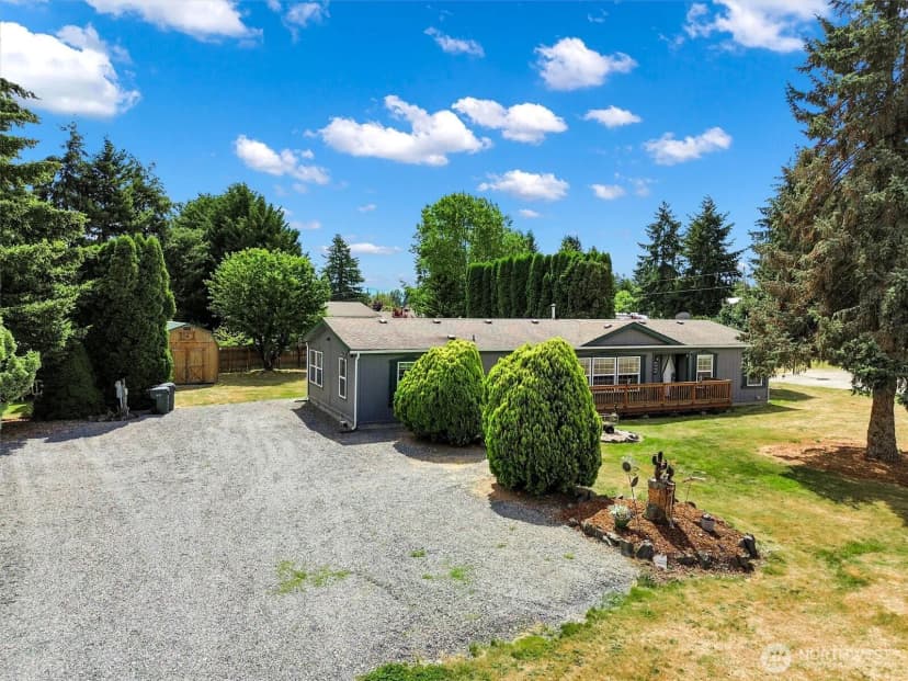 Property photo for 28707 26th Avenue E, Roy photo 39