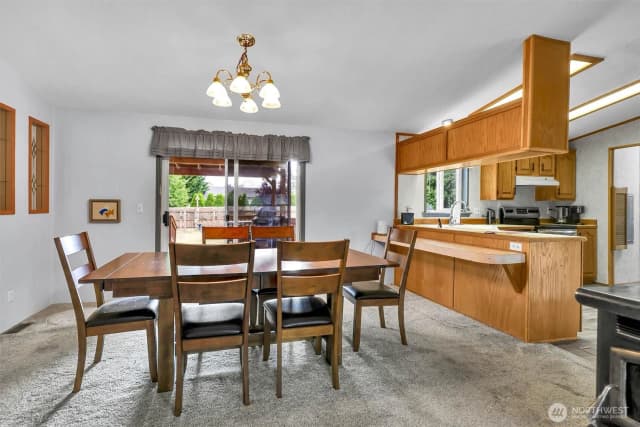 Property photo for 28707 26th Avenue E, Roy photo 5
