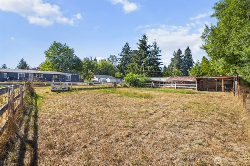 Property photo for 21644 Old Hwy 99 Sw, Centralia photo 35