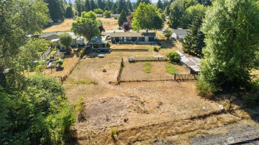 Property photo for 21644 Old Hwy 99 Sw, Centralia photo 37