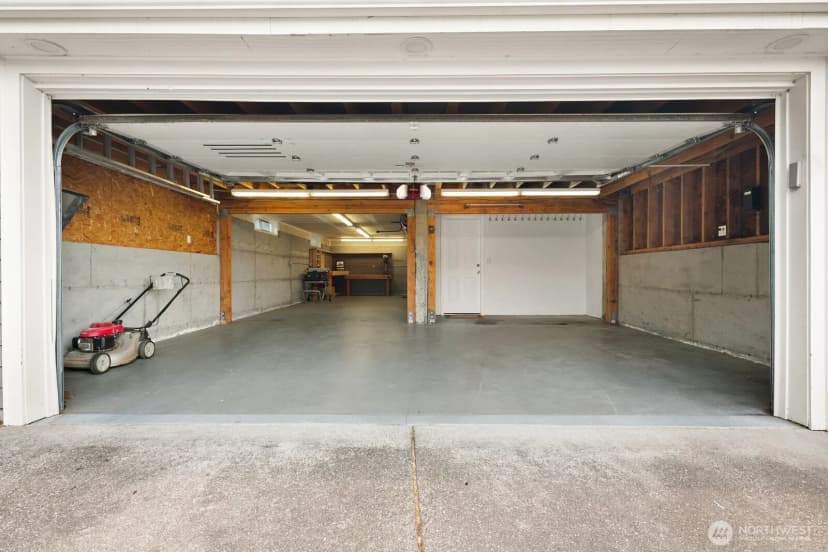 Property photo for 4804 Ne 65th Street, Seattle photo 28