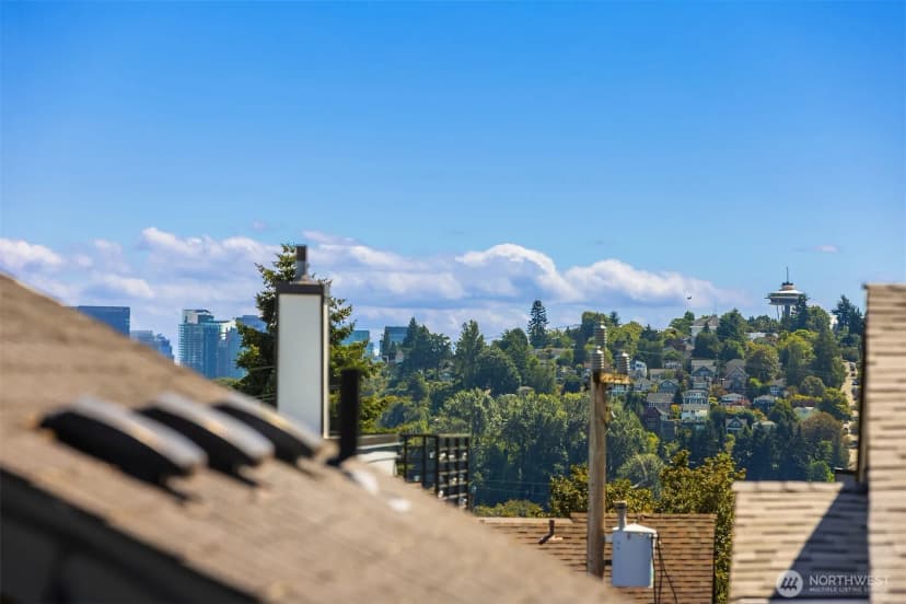 Property photo for 4315 Linden Avenue N #a, Seattle photo 33