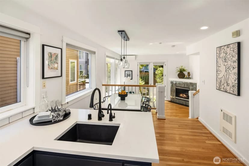 Property photo for 4315 Linden Avenue N #a, Seattle photo 21