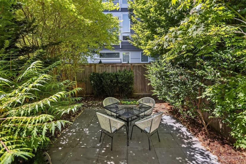 Property photo for 4315 Linden Avenue N #a, Seattle photo 8