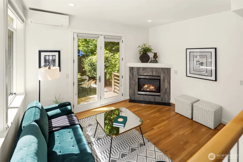 Property photo for 4315 Linden Avenue N #a, Seattle photo 6