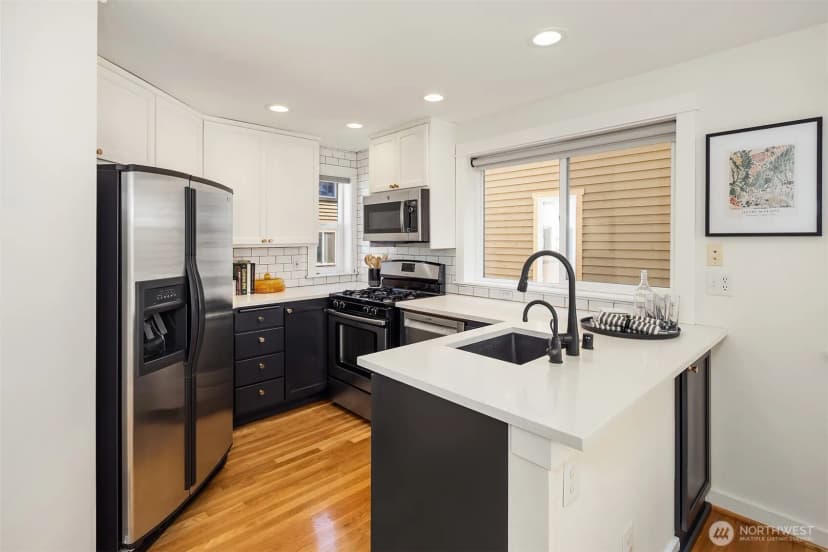 Property photo for 4315 Linden Avenue N #a, Seattle photo 17