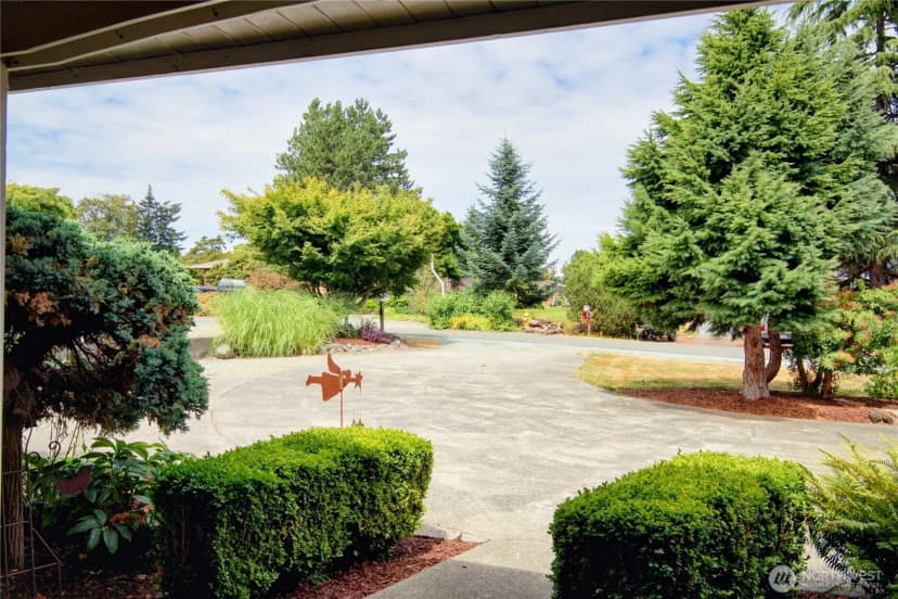 Property photo for 16958 Obstruction Drive, Burlington photo 7