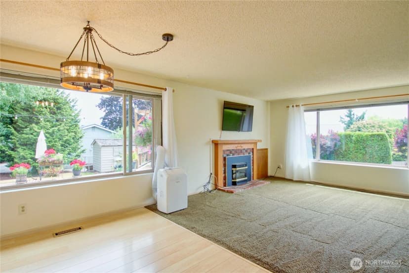 Property photo for 16958 Obstruction Drive, Burlington photo 15