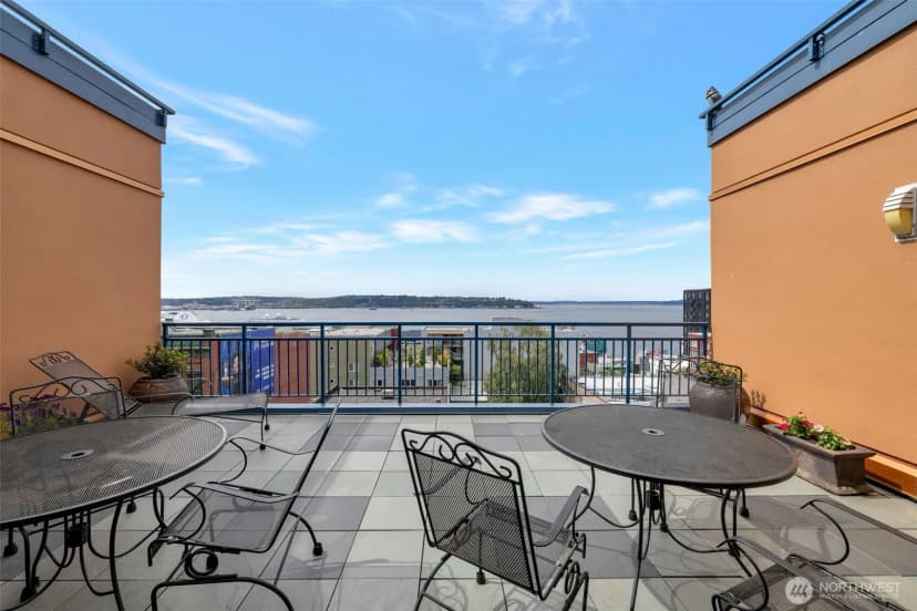 Property photo for 2414 1st Avenue #617, Seattle photo 19