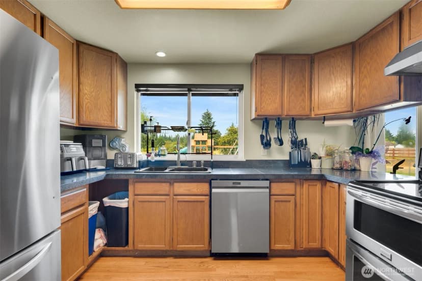 Property photo for 9434 Bridge Road Se, Yelm photo 25