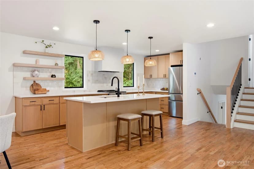 Property photo for 15709 76th Pl Ne, Kenmore photo 14