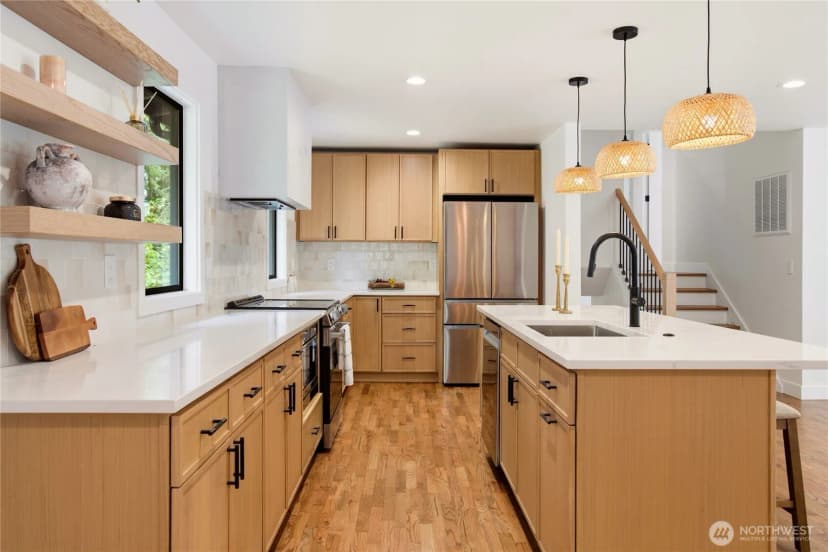 Property photo for 15709 76th Pl Ne, Kenmore photo 18