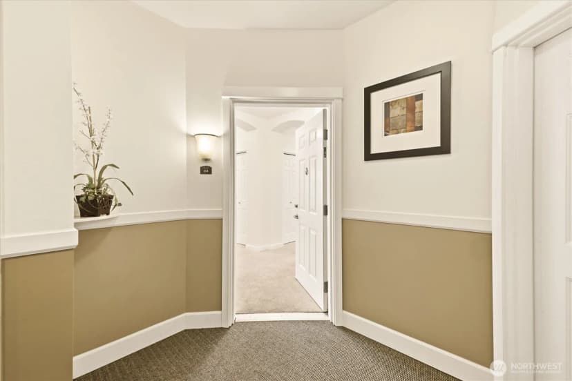 Property photo for 13301 Se 79th Place #c114, Newcastle photo 3