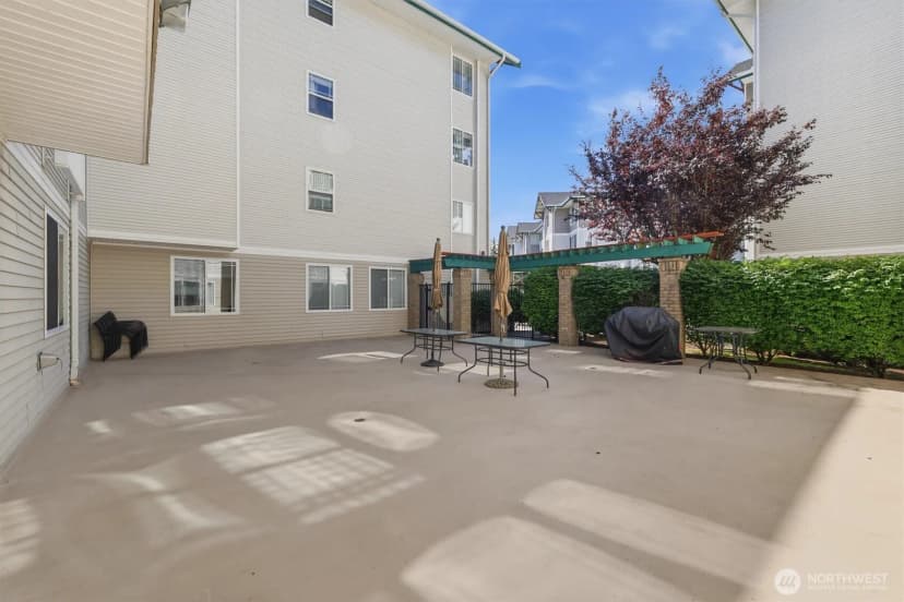 Property photo for 13301 Se 79th Place #c114, Newcastle photo 33