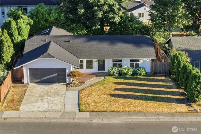 Property photo for 9925 Ne 204th Place, Bothell
