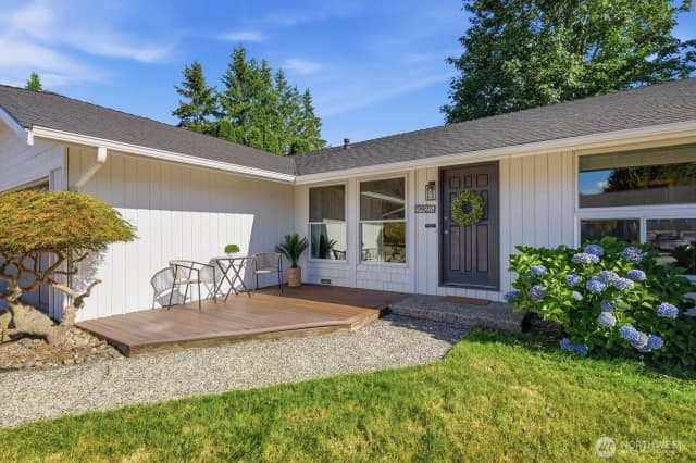 Property photo for 9925 Ne 204th Place, Bothell photo 2