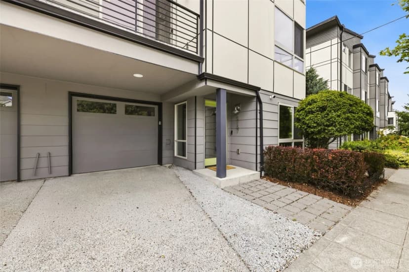 Property photo for 4767 35th Avenue S, Seattle photo 6