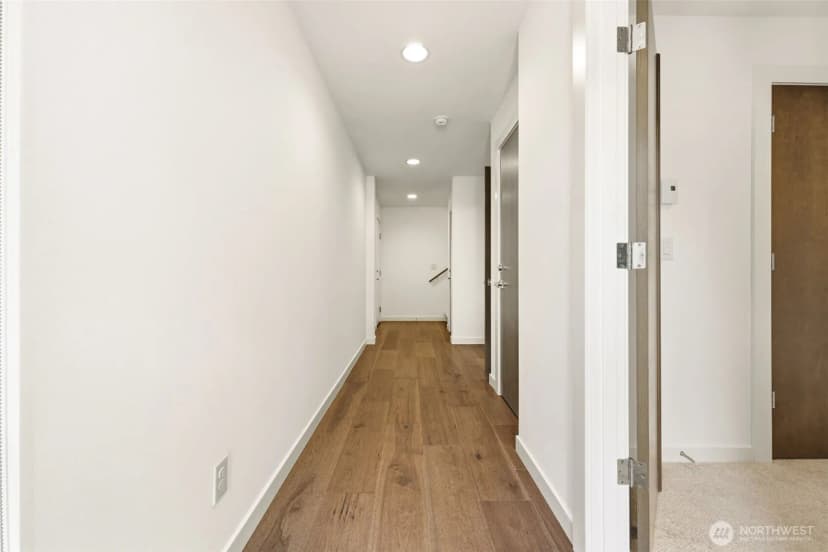 Property photo for 4767 35th Avenue S, Seattle photo 9