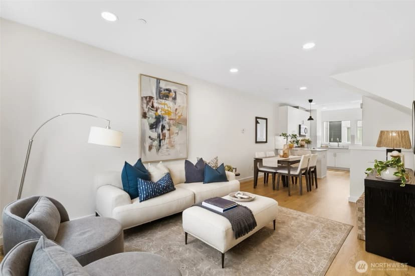 Property photo for 12524 15th Avenue Ne #b, Seattle