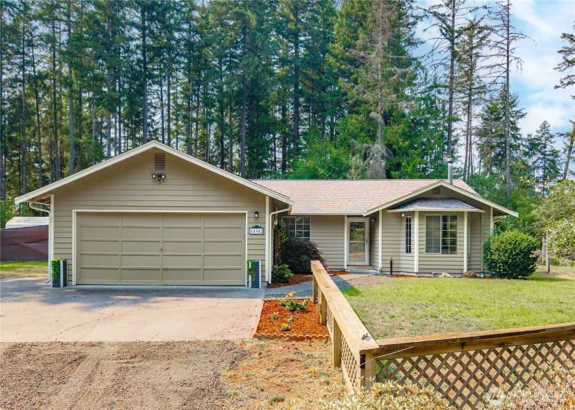 Property photo for 14342 Brandie Court Se, Yelm photo 2