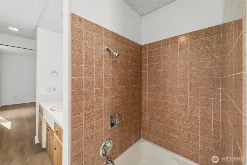 Property photo for 803 S 301st Place, Federal Way photo 28
