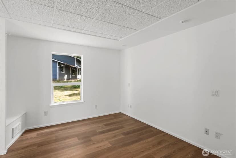 Property photo for 803 S 301st Place, Federal Way photo 21