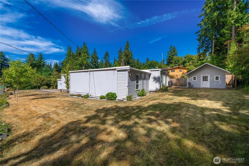 Property photo for 803 S 301st Place, Federal Way photo 38