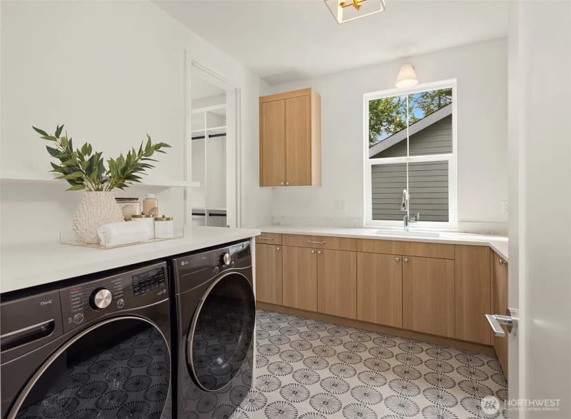 Property photo for 1632 167th Avenue Ne, Bellevue photo 27