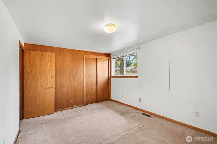 Property photo for 842 Sw 126th Street, Seattle photo 12