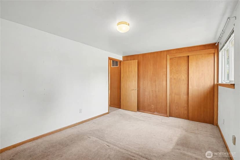 Property photo for 842 Sw 126th Street, Seattle photo 11