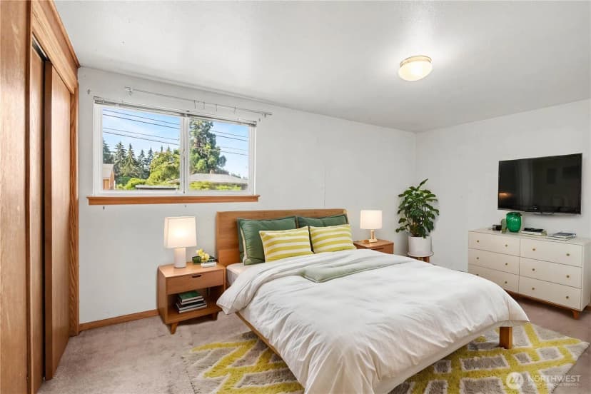 Property photo for 842 Sw 126th Street, Seattle photo 13