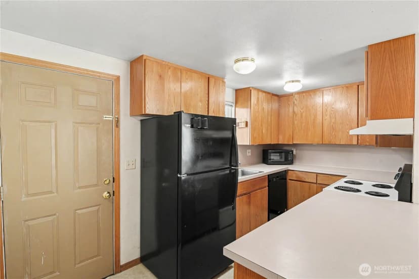Property photo for 842 Sw 126th Street, Seattle photo 7
