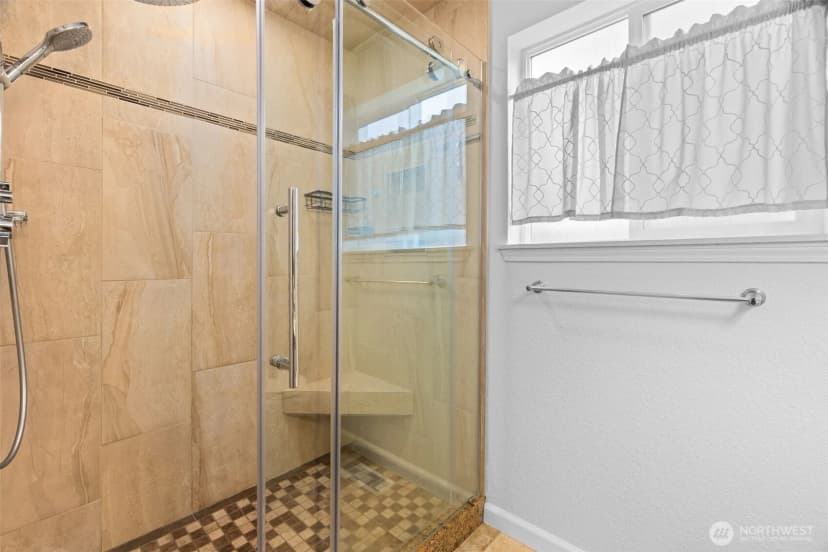 Property photo for 4506 Seville Drive Se, Lacey photo 27