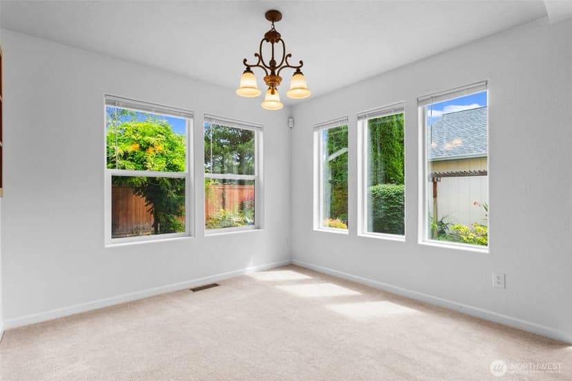 Property photo for 4506 Seville Drive Se, Lacey photo 8