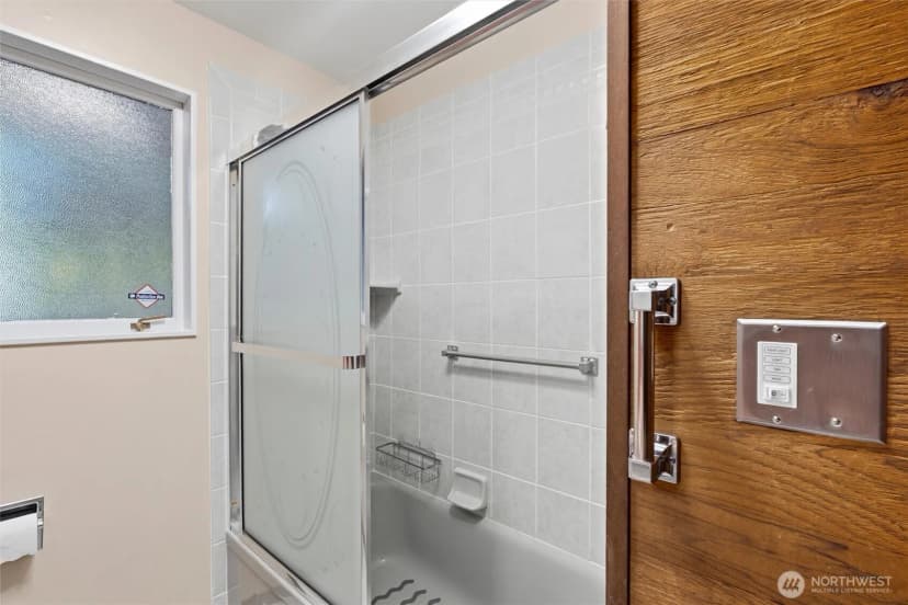Property photo for 3841 177th Street, Sea Tac photo 31