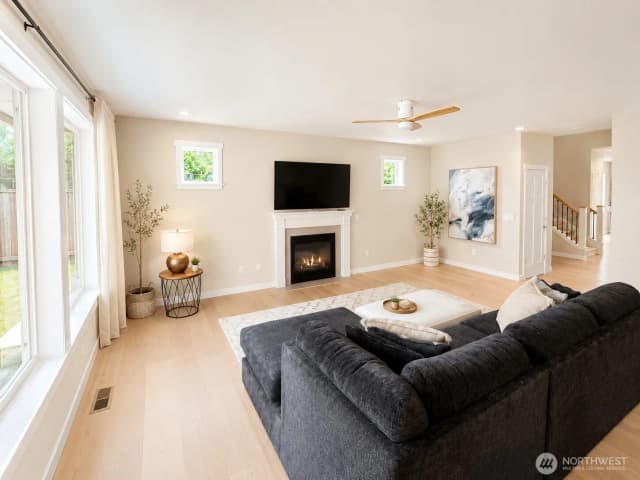 Property photo for 2925 75th Avenue Sw, Tumwater photo 5