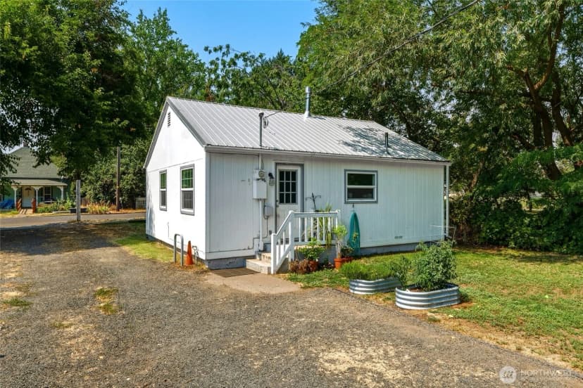 Property photo for 801 S 4th Avenue, Walla Walla photo 20