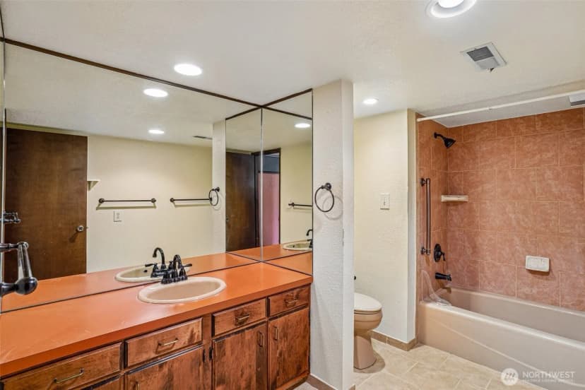 Property photo for 1027 Crestwood Lane, Fircrest photo 30