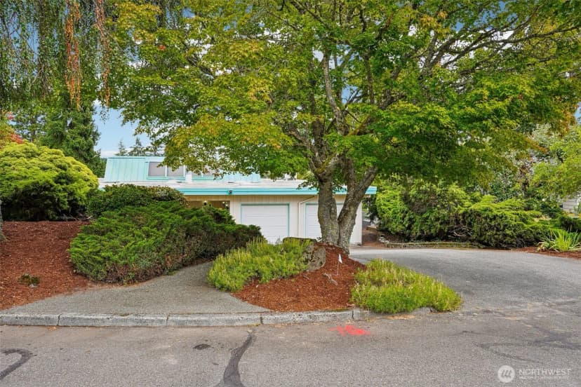 Property photo for 1027 Crestwood Lane, Fircrest photo 2