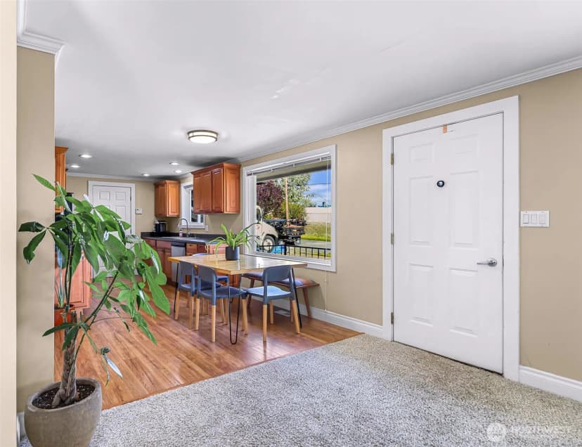 Property photo for 1505 39th Street, Anacortes photo 11