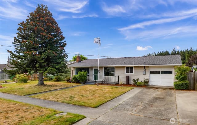 Property photo for 1505 39th Street, Anacortes