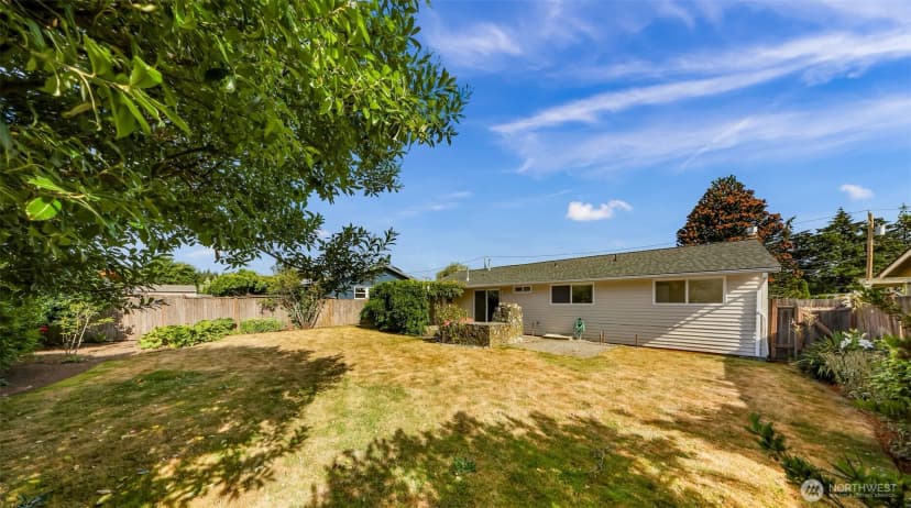 Property photo for 1505 39th Street, Anacortes photo 32
