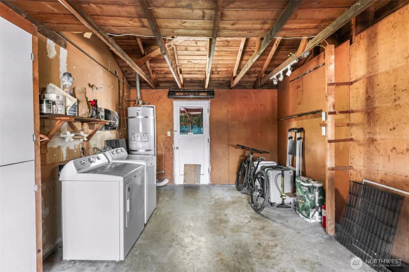 Property photo for 1505 39th Street, Anacortes photo 28