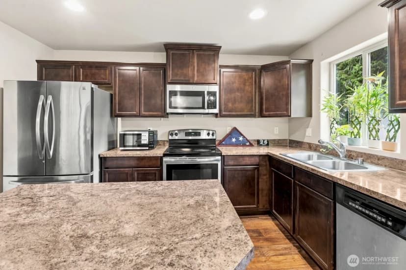 Property photo for 2315 Se Kelby Circle, Port Orchard photo 6