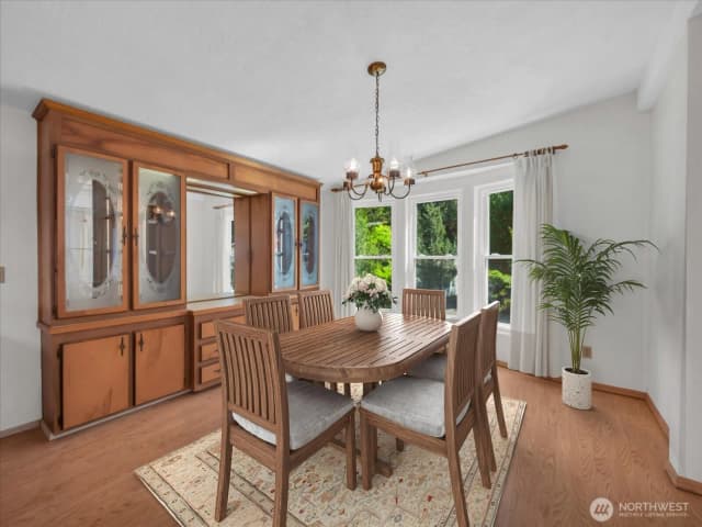 Property photo for 17235 119th Avenue Ne, Bothell photo 4