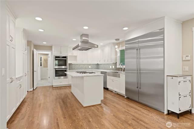 Property photo for 3500 Ne 162nd Street, Lake Forest Park photo 5