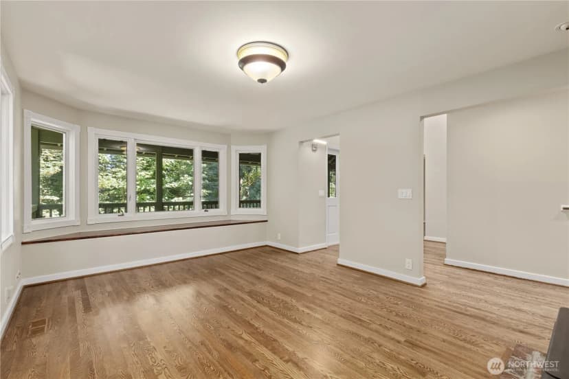 Property photo for 3500 Ne 162nd Street, Lake Forest Park photo 10